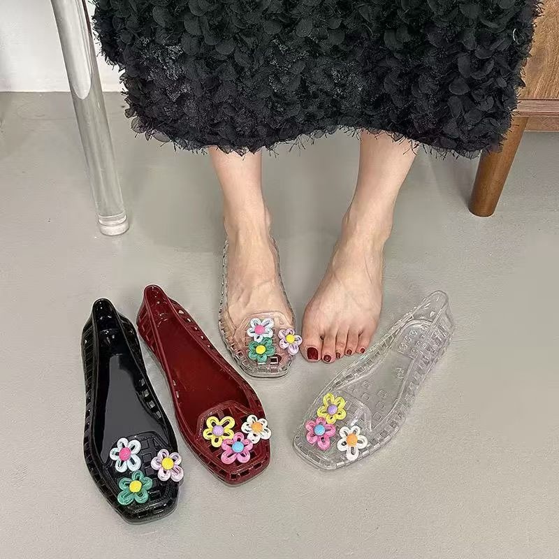 Hollowed kawaii dopamine Shoe  - Supply Florist 评论和价格